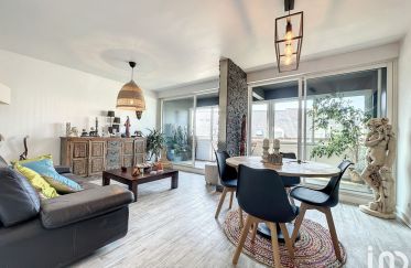 Apartment 3 rooms of 79 m² in Quiberon (56170)