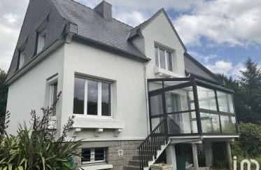 House 9 rooms of 134 m² in Lannion (22300)