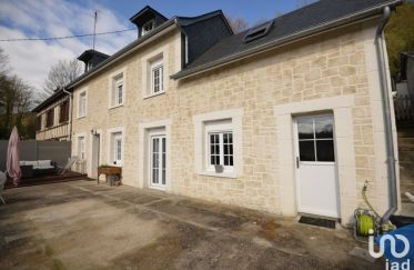 House 5 rooms of 132 m² in Barentin (76360)