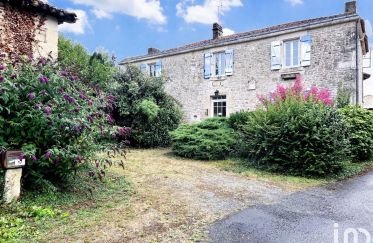 House 3 rooms of 113 m² in Foussais-Payré (85240)