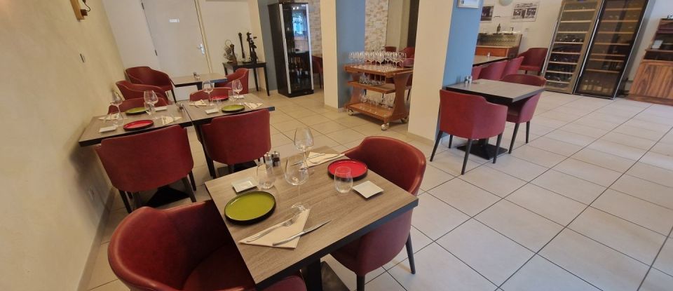 Restaurant of 296 m² in Laignes (21330)