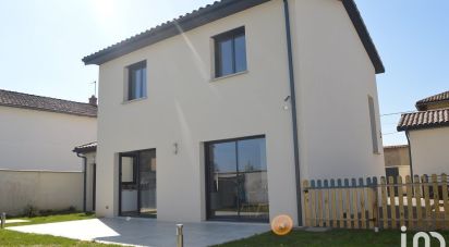 House 5 rooms of 128 m² in Saint-Georges-de-Reneins (69830)