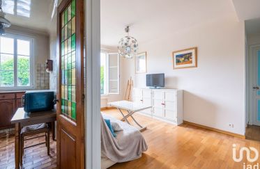 Appartement 2 pièces de 47 m² à Issy-les-Moulineaux (92130)