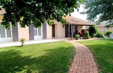 House 5 rooms of 114 m² in Chauray (79180)