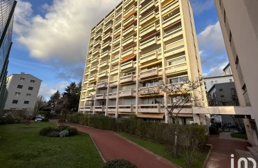 Apartment 2 rooms of 55 m² in Massy (91300)