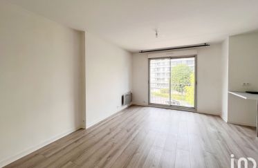 Apartment 1 room of 33 m² in Joinville-le-Pont (94340)