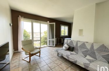 Apartment 5 rooms of 73 m² in La Rochette (77000)