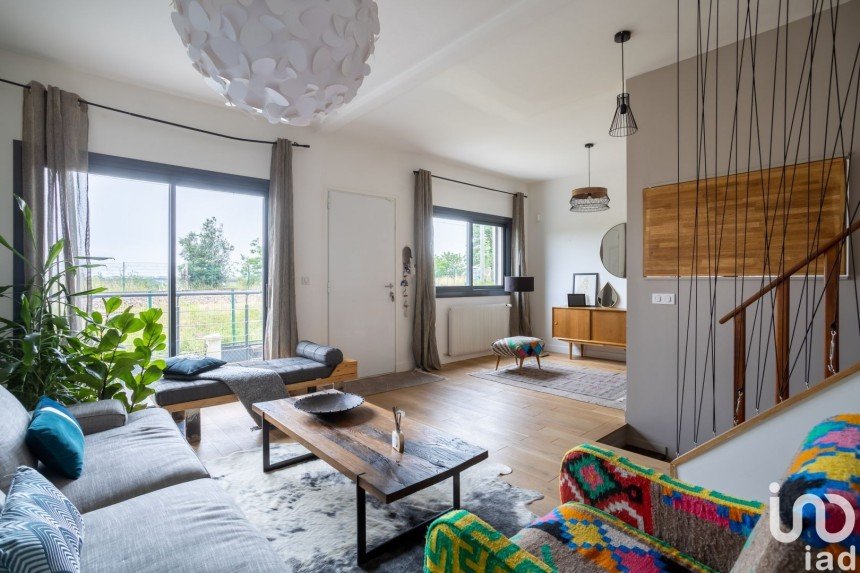 Appartement 3 pièces de 97 m² à Suresnes (92150)