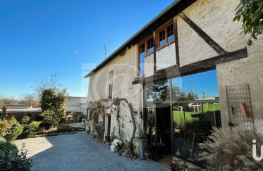 House 8 rooms of 210 m² in Villiers-sur-Orge (91700)