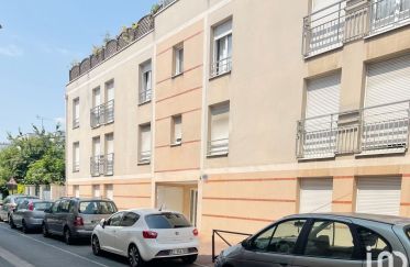 Appartement 4 pièces de 79 m² à Villejuif (94800)