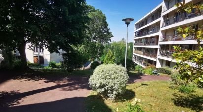 Apartment 1 room of 12 m² in Chartres (28000)