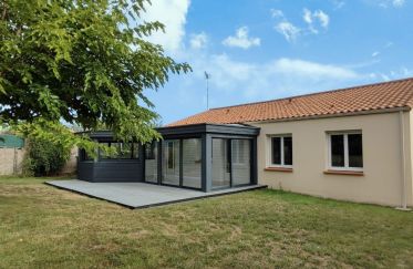 Maison 7 pièces de 163 m² à Saint-Fulgent (85250)