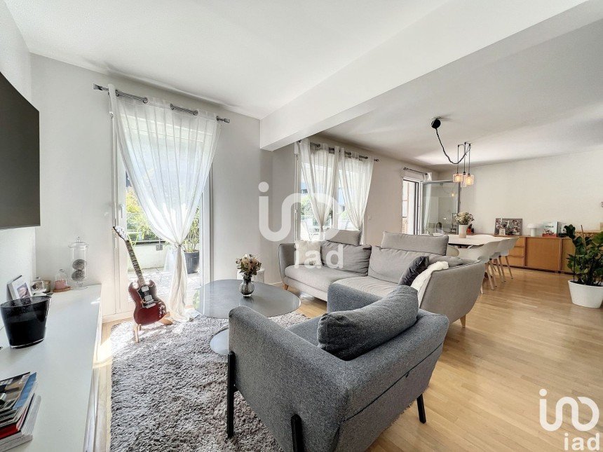 Appartement 5 pièces de 117 m² à Vélizy-Villacoublay (78140)