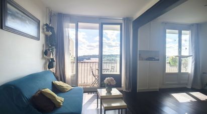 Apartment 4 rooms of 70 m² in Le Plessis-Robinson (92350)