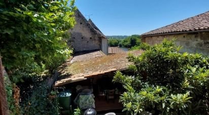 House 5 rooms of 138 m² in Lamothe-Montravel (24230)