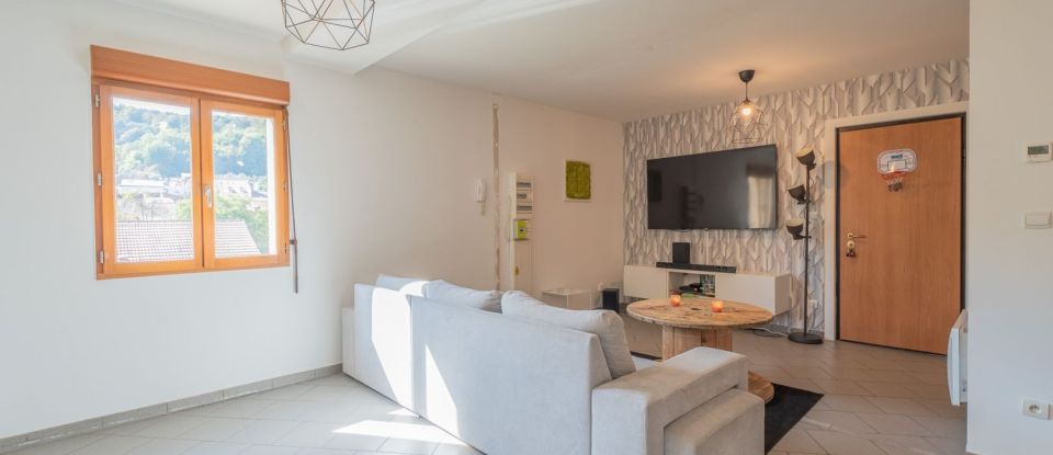 Appartement 5 pièces de 108 m² à Knutange (57240)