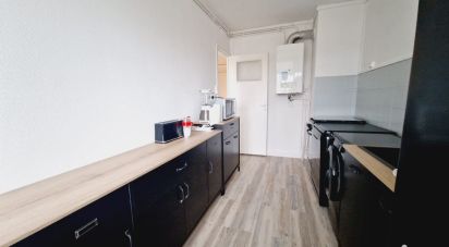 Appartement 4 pièces de 73 m² à Villenave-d'Ornon (33140)