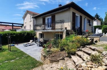 House 5 rooms of 99 m² in Saint-Chamond (42400)