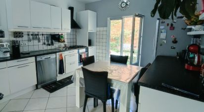 House 3 rooms of 83 m² in Drancy (93700)