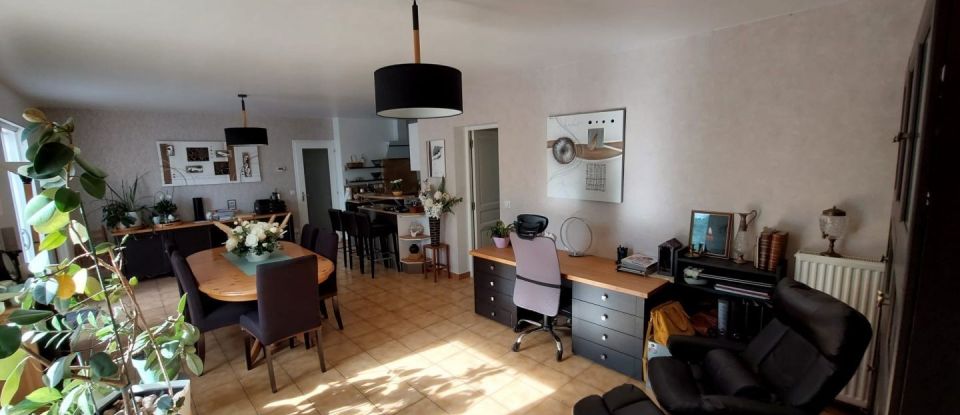Maison 7 pièces de 190 m² à Saint-Martin-le-Vieil (11170)