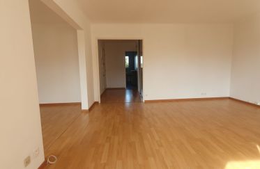 Apartment 5 rooms of 99 m² in Sens (89100)