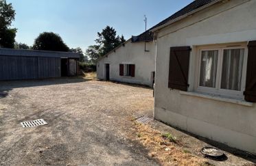 House 4 rooms of 107 m² in Cizay-la-Madeleine (49700)