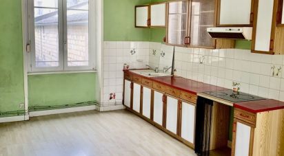Apartment 3 rooms of 69 m² in Brest (29200)