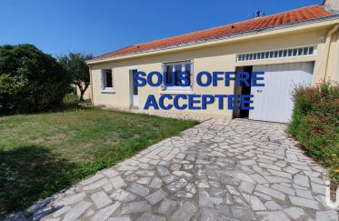 House 4 rooms of 77 m² in Les Sorinières (44840)