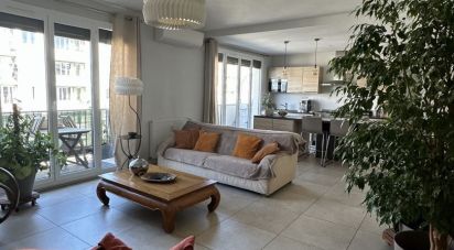 Appartement 4 pièces de 97 m² à Grenoble (38100)