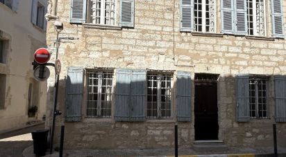 Maison 5 pièces de 115 m² à Villeneuve-lès-Avignon (30400)