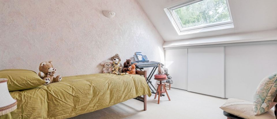 Appartement 6 pièces de 121 m² à Lagny-sur-Marne (77400)