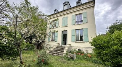Maison 8 pièces de 200 m² à Bry-sur-Marne (94360)