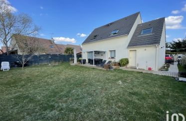 House 5 rooms of 129 m² in Vaux-le-Pénil (77000)
