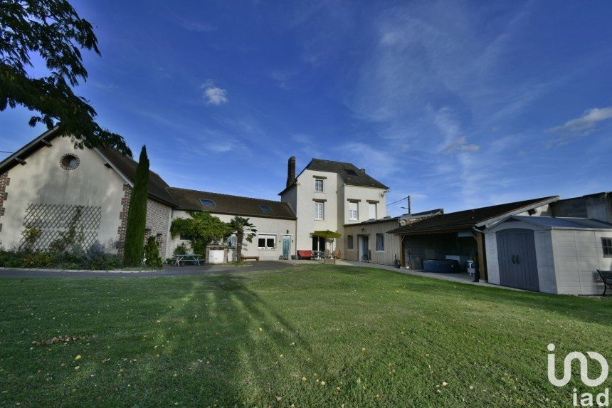 Maison 6 pièces de 240 m² à Montdidier (80500)