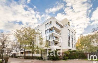 Appartement 5 pièces de 116 m² à Suresnes (92150)