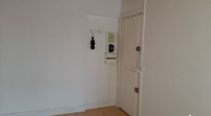 Appartement 1 pièce de 17 m² à Courbevoie (92400)