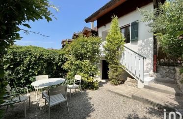 House 4 rooms of 60 m² in Veyrier-du-Lac (74290)
