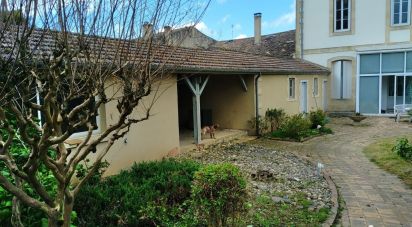 Maison 6 pièces de 342 m² à Gironde-sur-Dropt (33190)