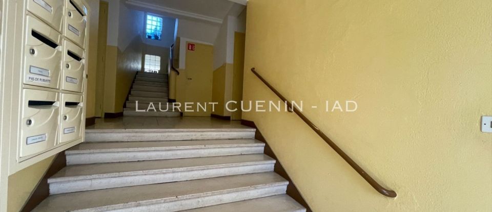 Apartment 3 rooms of 71 m² in Toulon (83200)