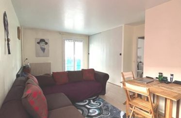 Apartment 1 room of 32 m² in Boissy-Saint-Léger (94470)