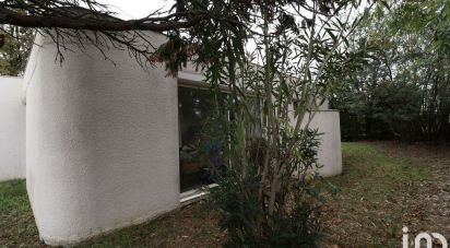 House 6 rooms of 127 m² in Yvrac (33370)