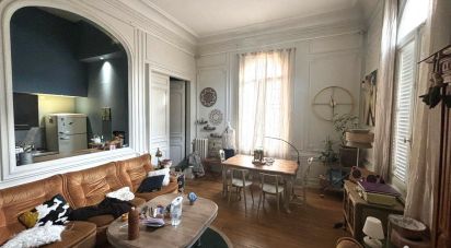 Appartement 3 pièces de 112 m² à Saint-Quentin (02100)