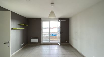 Apartment 2 rooms of 38 m² in Vichy (03200)