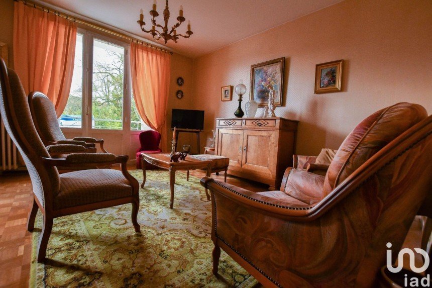 Appartement 4 pièces de 74 m² à Saint-Priest-Taurion (87480)