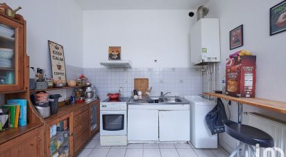 Appartement 3 pièces de 52 m² à Bordeaux (33800)