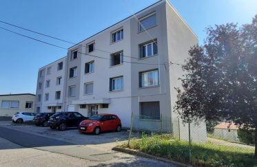 Appartement 3 pièces de 66 m² à Unieux (42240)