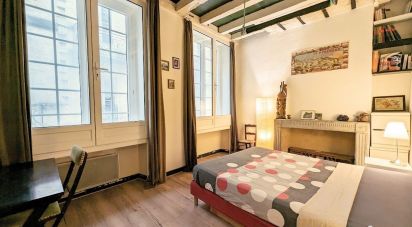 Appartement 2 pièces de 43 m² à Bordeaux (33000)
