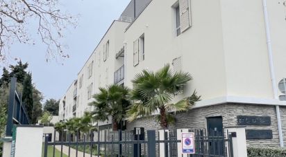Appartement 4 pièces de 84 m² à Marseille (13008)