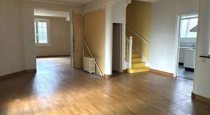 House 10 rooms of 190 m² in Compiègne (60200)