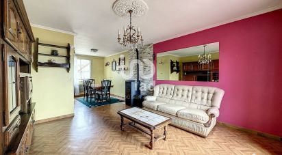 House 3 rooms of 67 m² in Vaux-le-Pénil (77000)